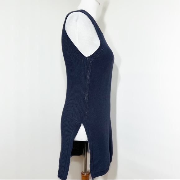 SOLD-Athleta Navy Blue Sleeveless Crochet Knit Long Tunic Top - Picture 4 of 12